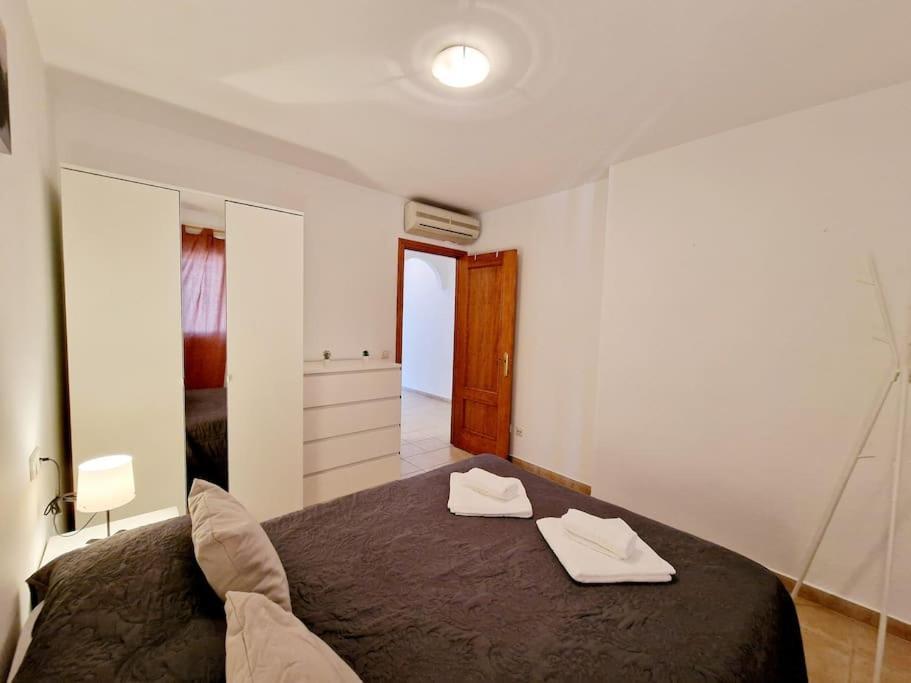 Butibamba Beach Apartment Ла-Кала-де-Михас Экстерьер фото
