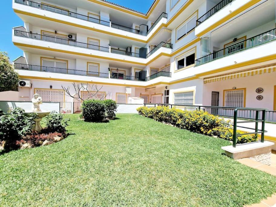 Butibamba Beach Apartment Ла-Кала-де-Михас Экстерьер фото